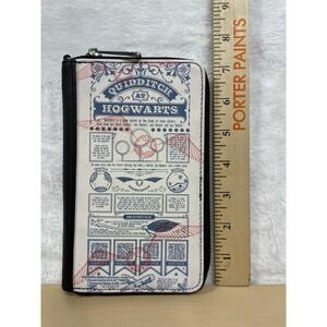 Buckle-Down Harry Potter Quidditch at Hogwarts Zip Around Wallet ID/Cards USA